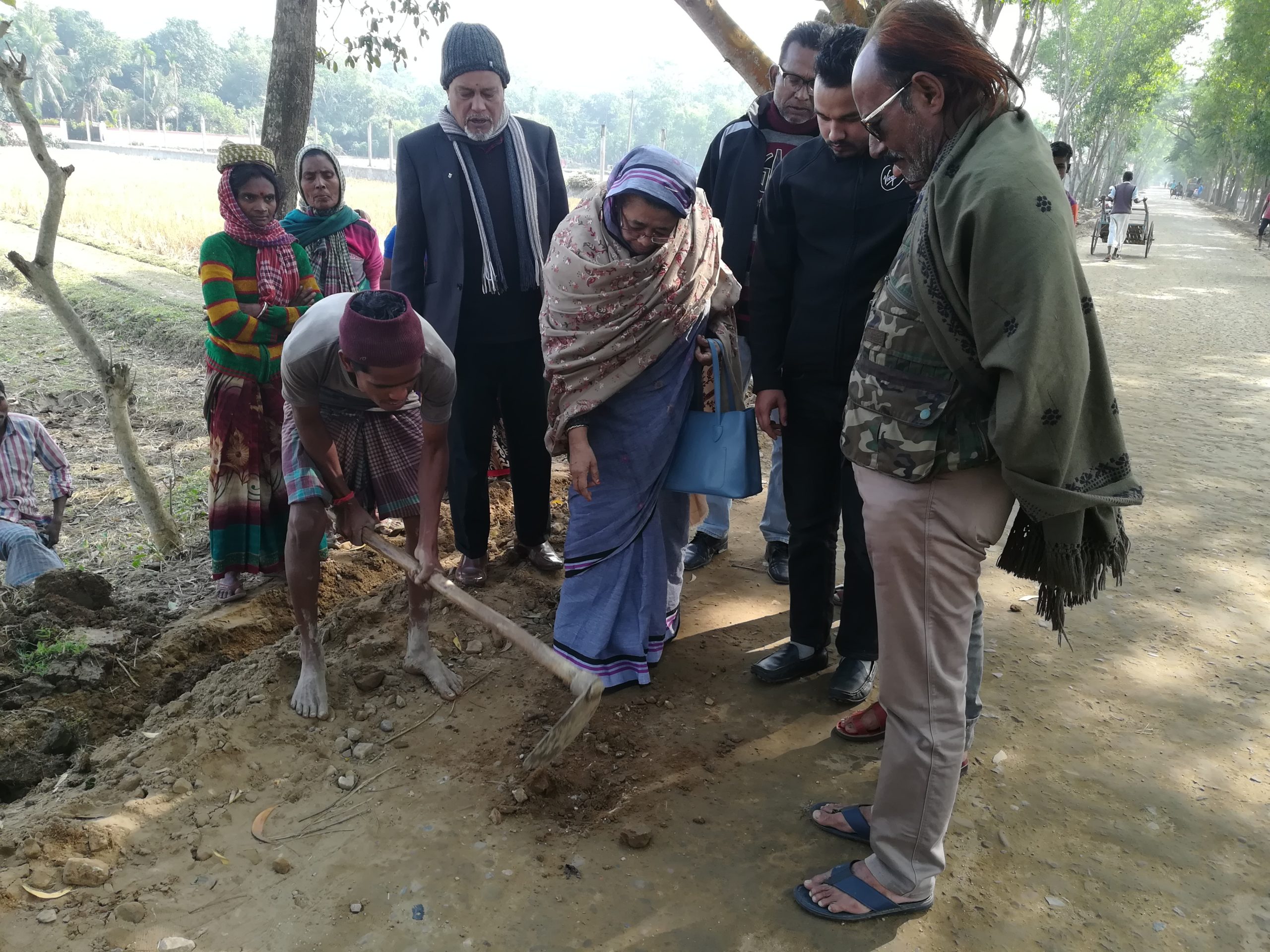 সড়কের কাজের পরিদর্শনে সাংসদ সৈয়দা জহোরা আলাউদ্দিন