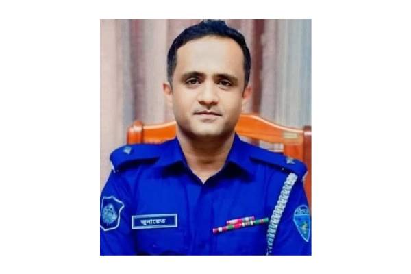 কুমিল্লা জেলার শ্রেষ্ঠ ওসি হলেন ওসি জুনায়েত চৌধুরী