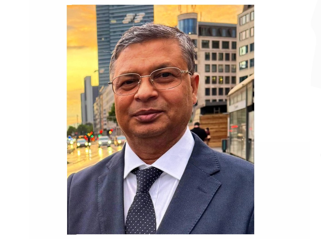 ড. মোশাররফের পক্ষে প্রচারণায় ইতালি থেকে দেশে ফিরলেন সাবেক তুখোড় ছাত্র নেতা আলাউদ্দিন হোসেন