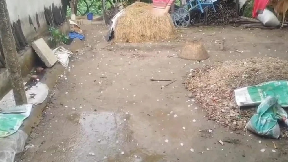 দেশজুড়ে বৃষ্টির বার্তা, কোথাও কোথাও শিলাবৃষ্টির আশঙ্কা