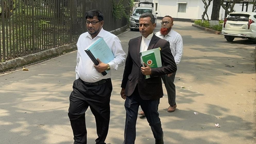 ফজলে করিমসহ ২২ জনের বিরুদ্ধে মানবতাবিরোধী অপরাধে আনুষ্ঠানিক অভিযোগ