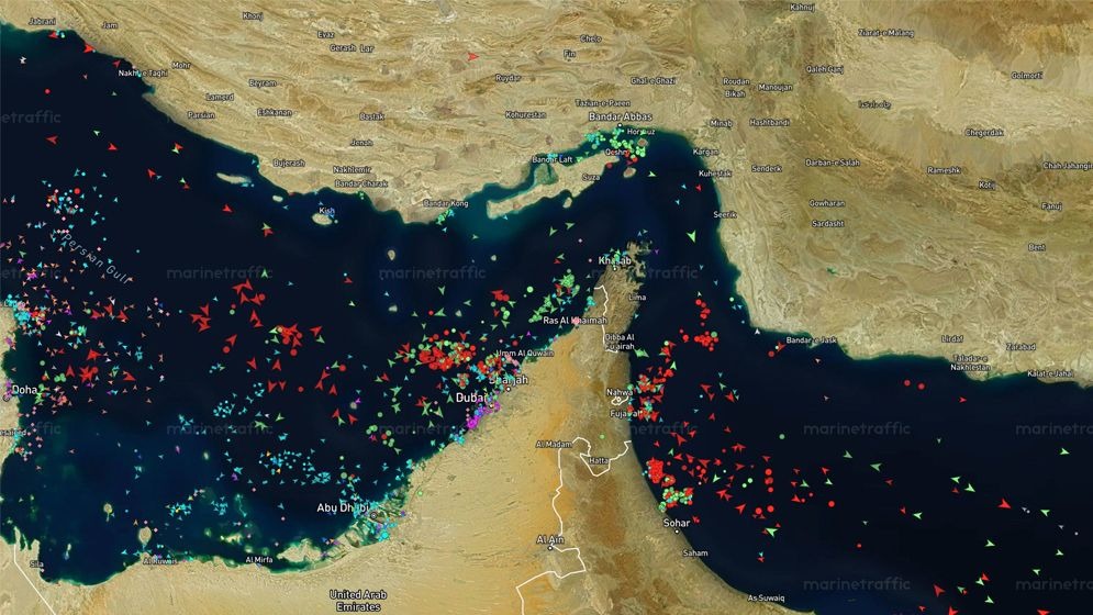 হরমুজ প্রণালিতে ফের ইরানের নিয়ন্ত্রণ, আবারও অবরোধ জারি