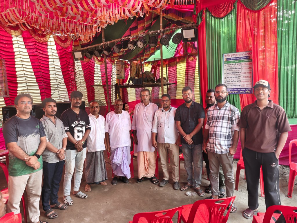 মেঘনায় পূজামণ্ডপ পরিদর্শনে আহ্বায়ক কিরন অর রশিদের সাথে এনসিপি নেতৃবৃন্দ, নিরাপত্তা নিশ্চিতের আহ্বান