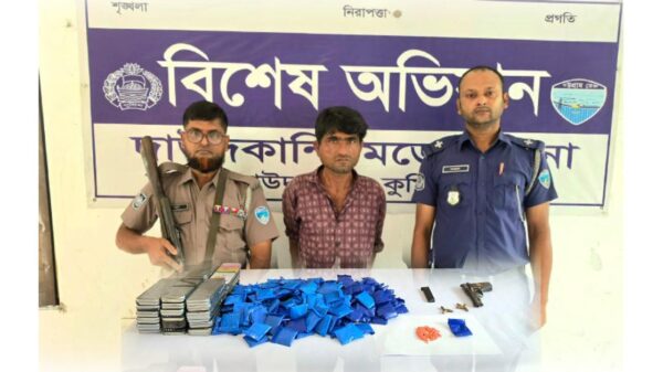 দাউদকান্দিতে বিদেশি পিস্তল, ৭ রাউন্ড গুলি ও ৩৬ হাজার পিস ইয়াবা উদ্ধার, গ্রেপ্তার ১